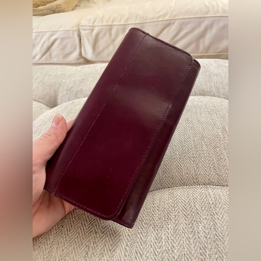 HOBO Eggplant Briana Wallet